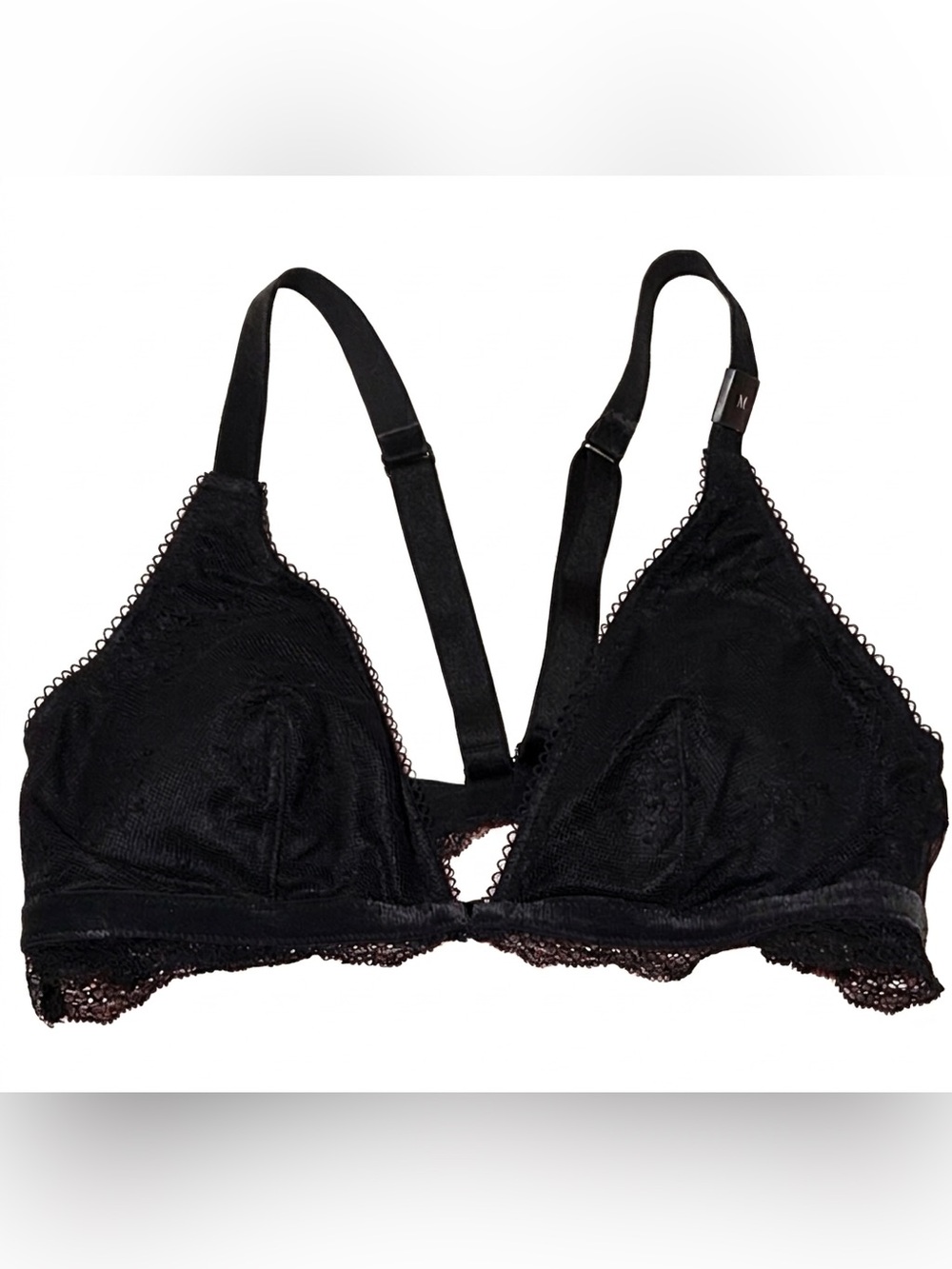 VICTORIAS SECRET Black Lace Bralette M NWT